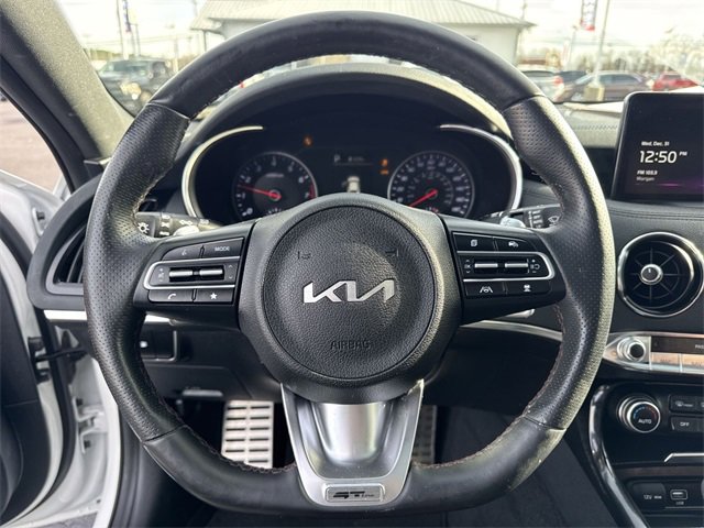 Used 2023 Kia Stinger GT-Line w/ Sun & Sound Package image 17