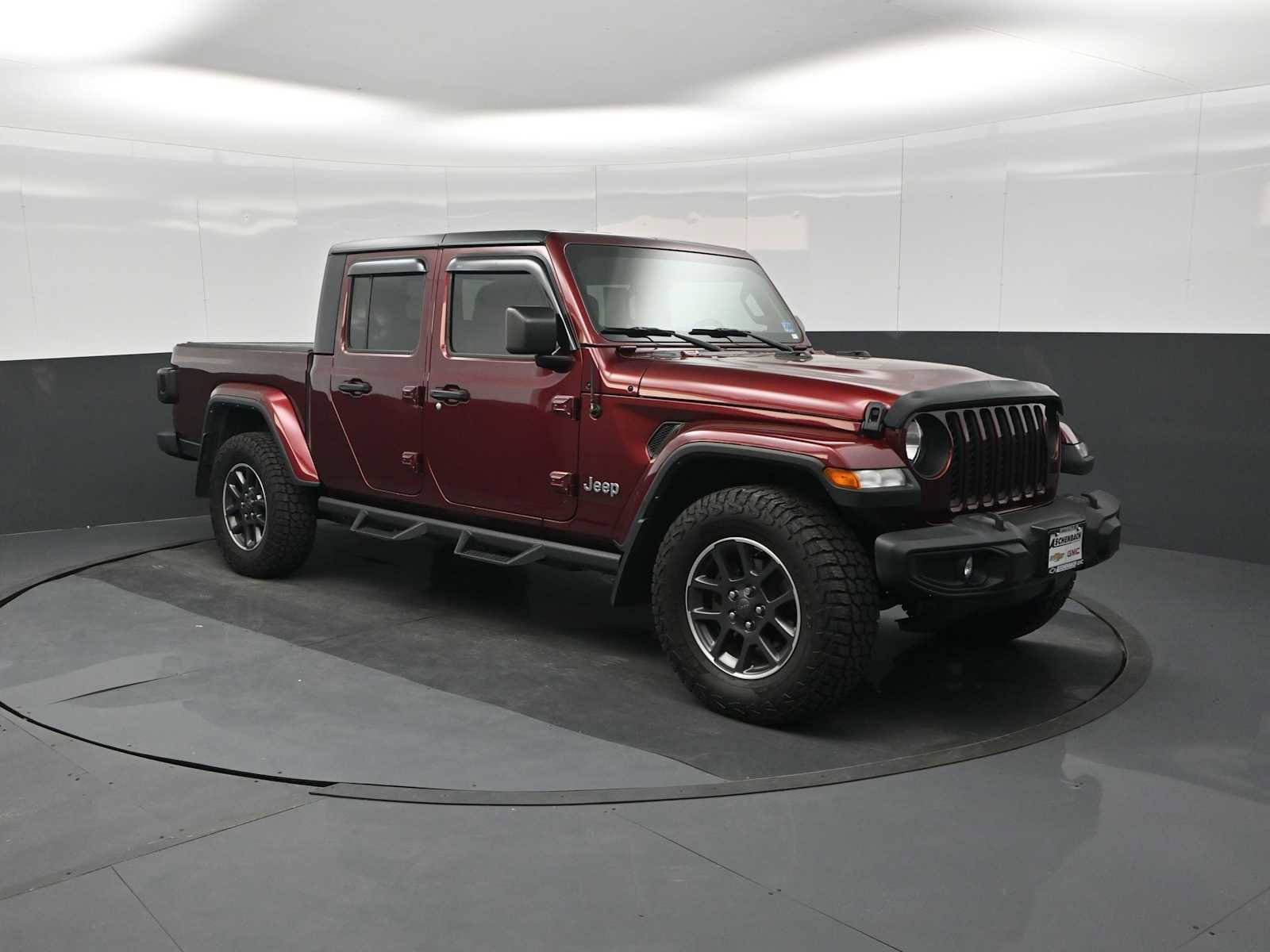 Used 2021 Jeep Gladiator Overland w/ Popular Equipment Package AWD/4WD image 2