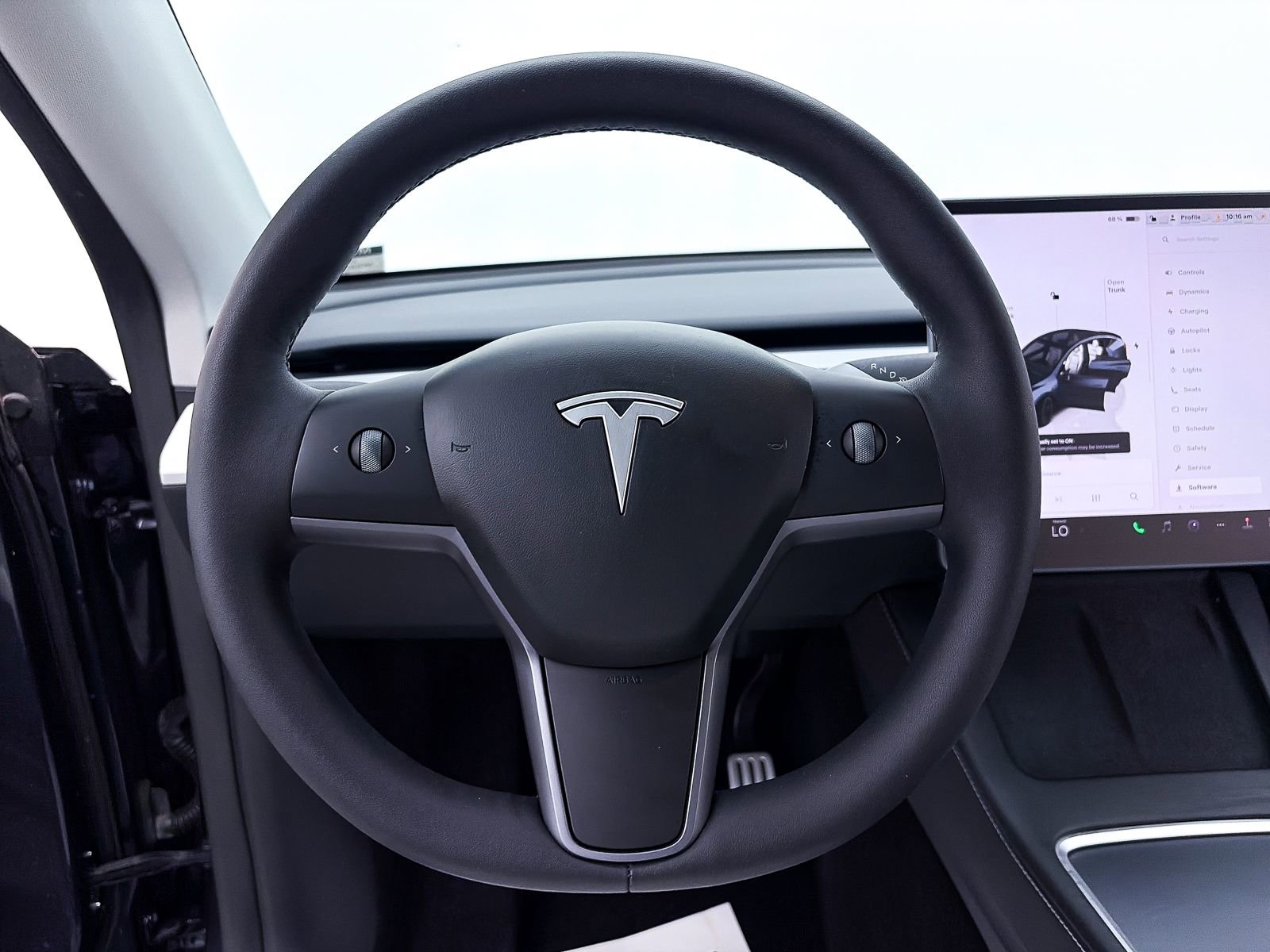 Used 2024 Tesla Model Y Performance image 25