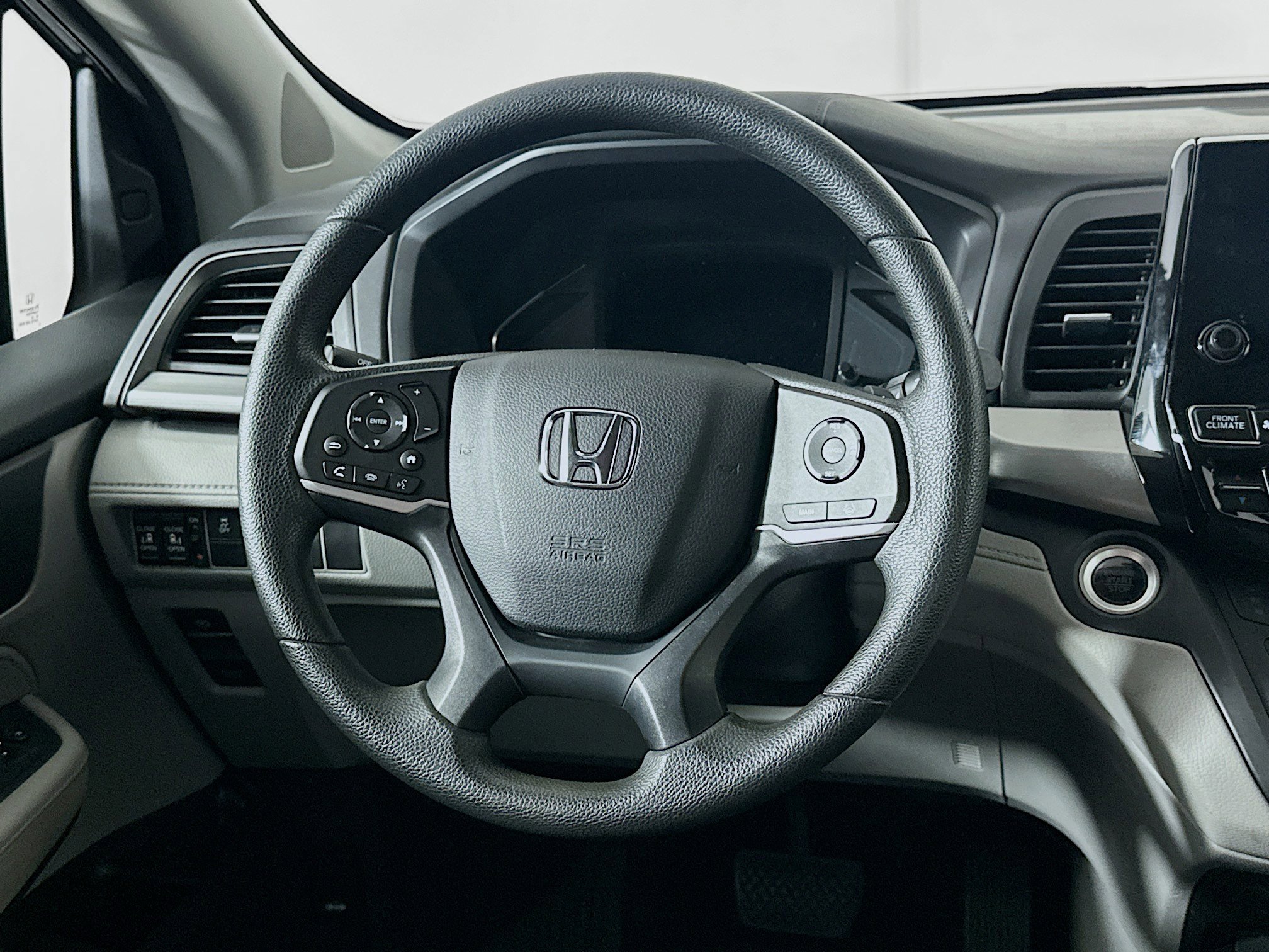 Used 2018 Honda Odyssey EX image 18