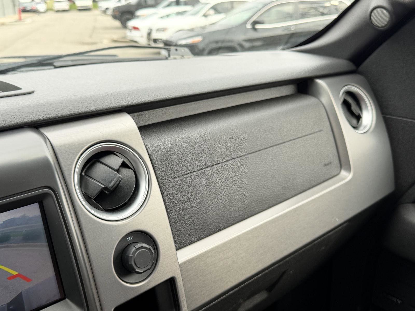 Used 2014 Ford F150 Raptor w/ Equipment Group 801A Luxury AWD/4WD image 24