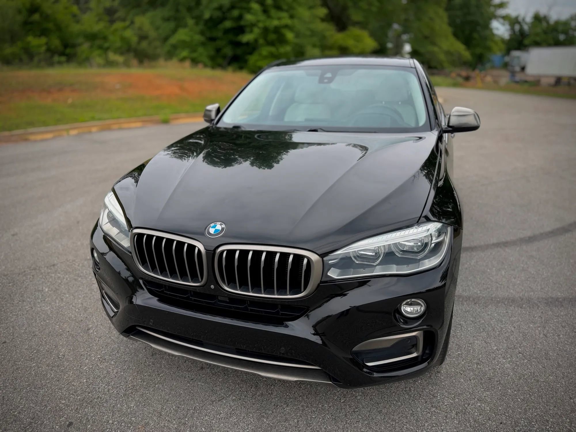 Used 2016 BMW X6 sDrive35i RWD image 2