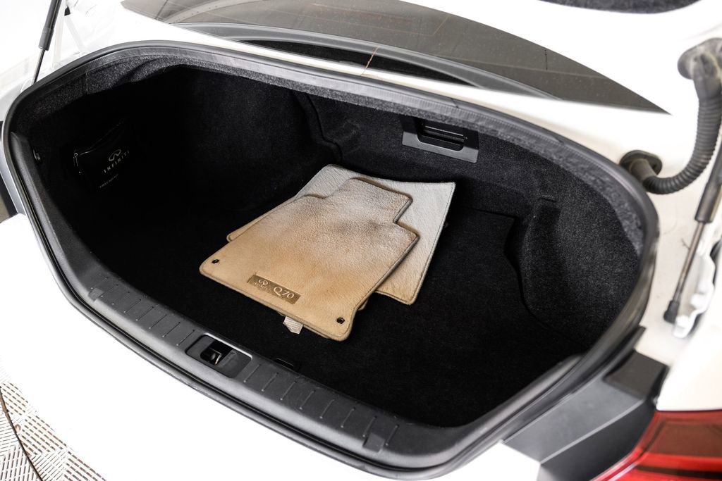 Used 2017 INFINITI Q70 L 3.7 image 54