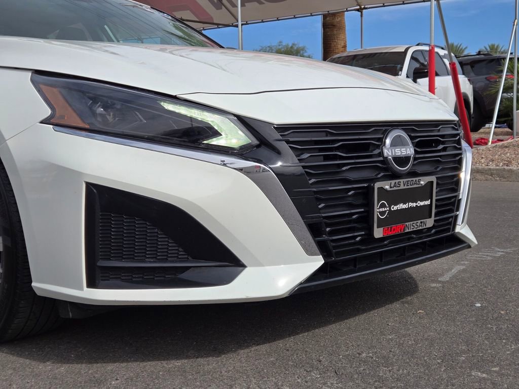 Certified 2025 Nissan Altima 2.5 SV FWD image 2