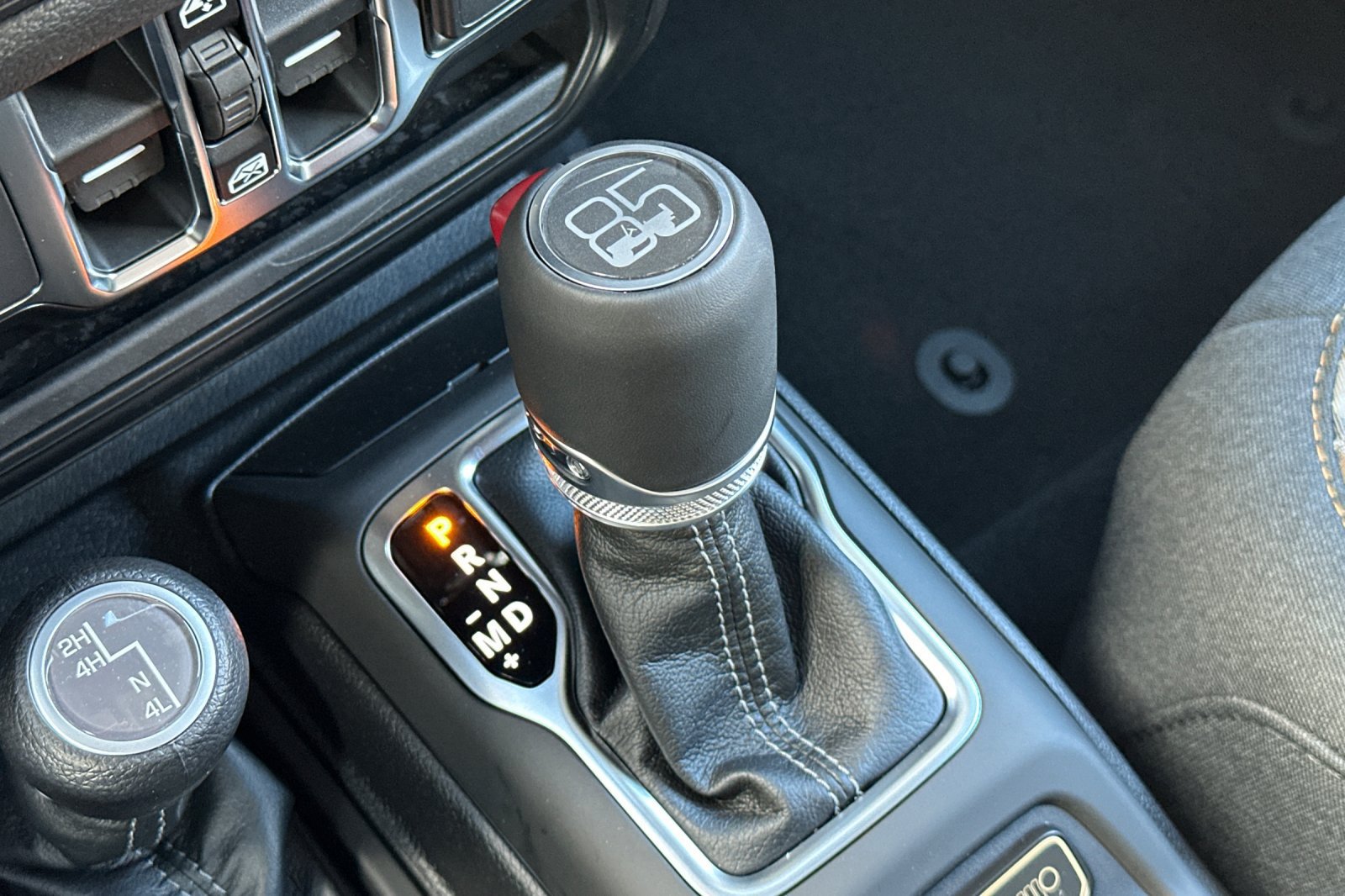 New 2026 Jeep Gladiator Sport AWD/4WD image 20