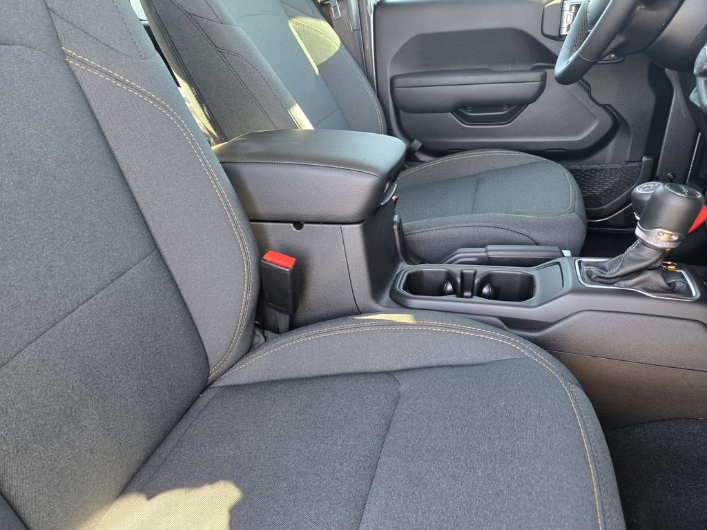 New 2026 Jeep Gladiator Sport S image 9