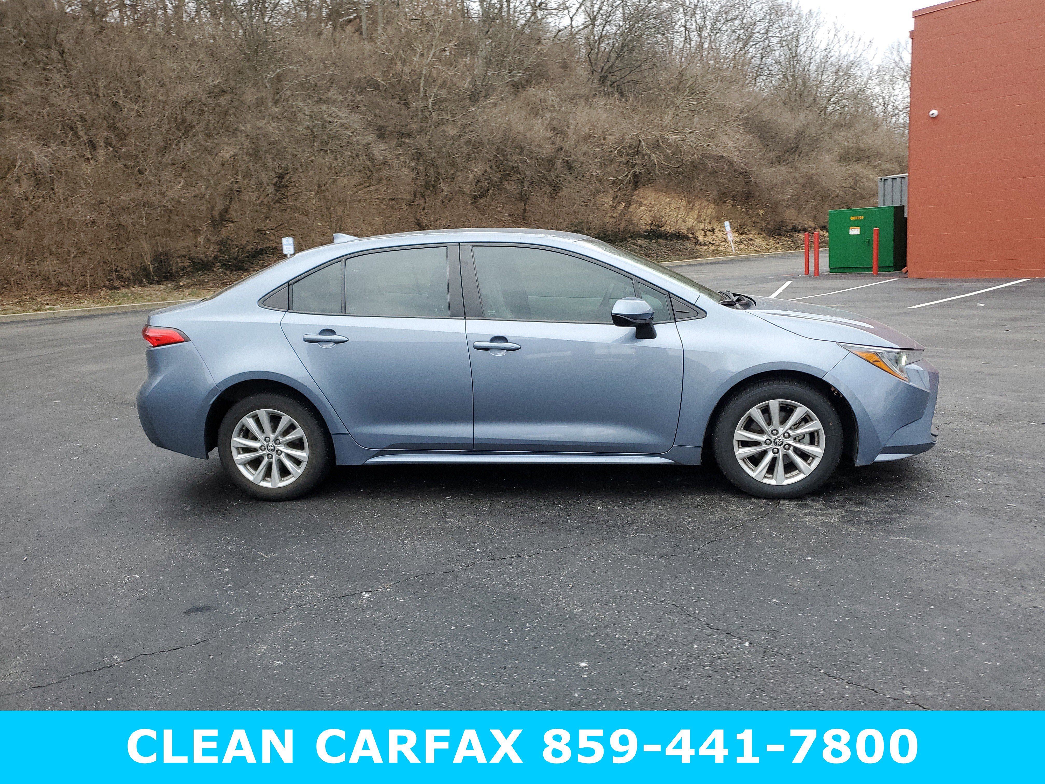 Used 2024 Toyota Corolla LE image 3