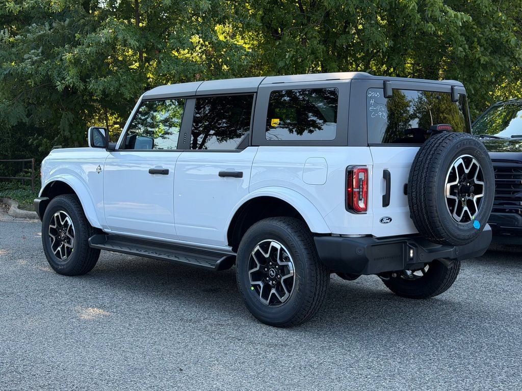 New 2026 Ford Bronco Outer Banks AWD/4WD image 4