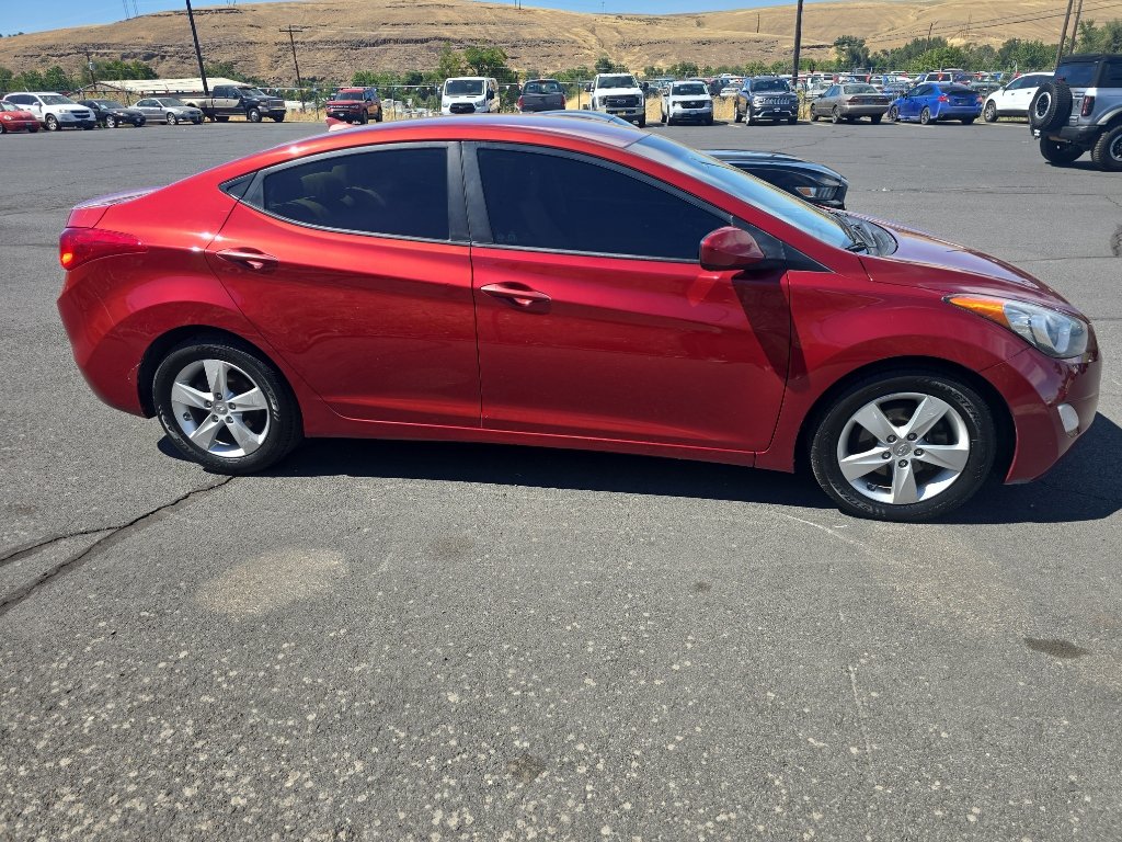 Used 2013 Hyundai Elantra GLS w/ Preferred Pkg