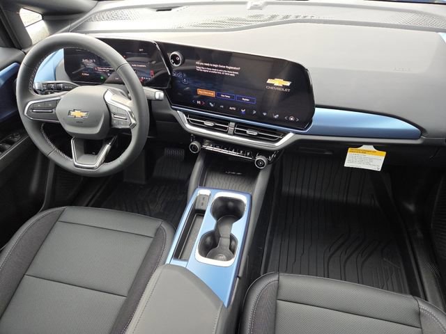 New 2026 Chevrolet Equinox EV LT image 32