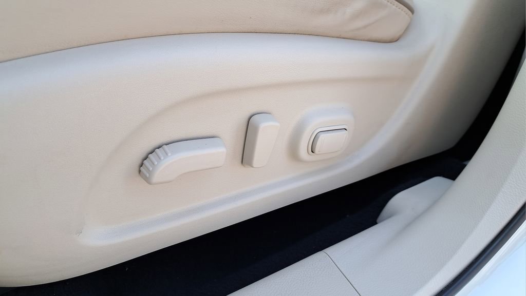 Used 2019 Nissan Murano Platinum image 27