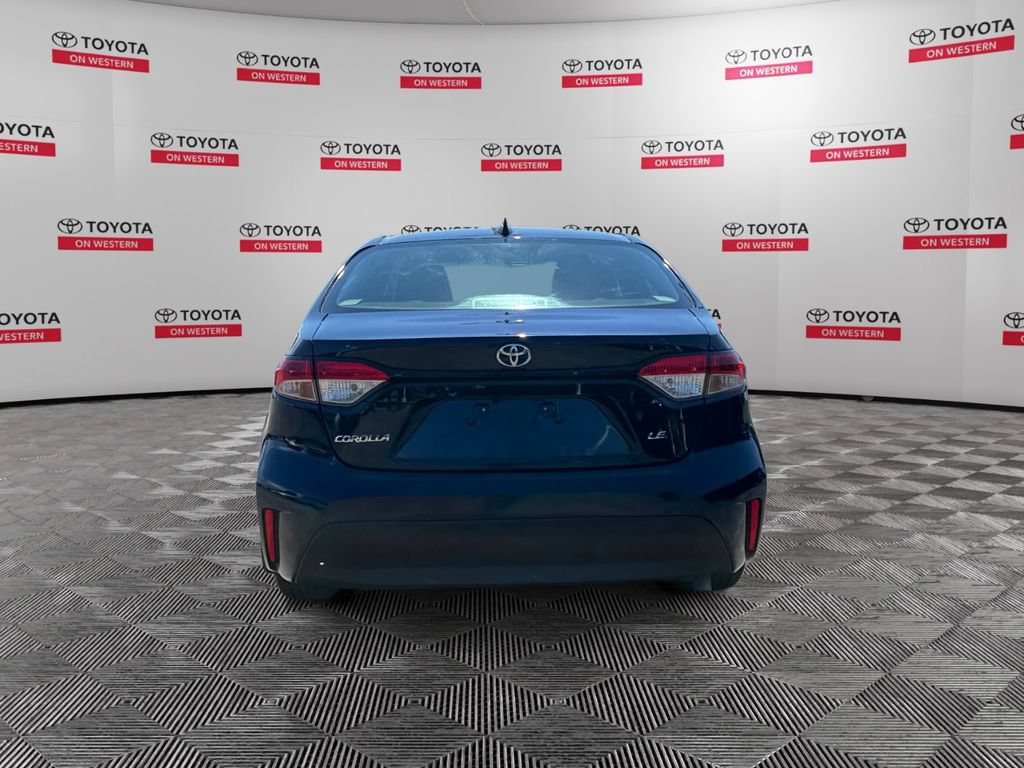 Certified 2023 Toyota Corolla LE w/ Carpet Mat Package (TMS) FWD image 6