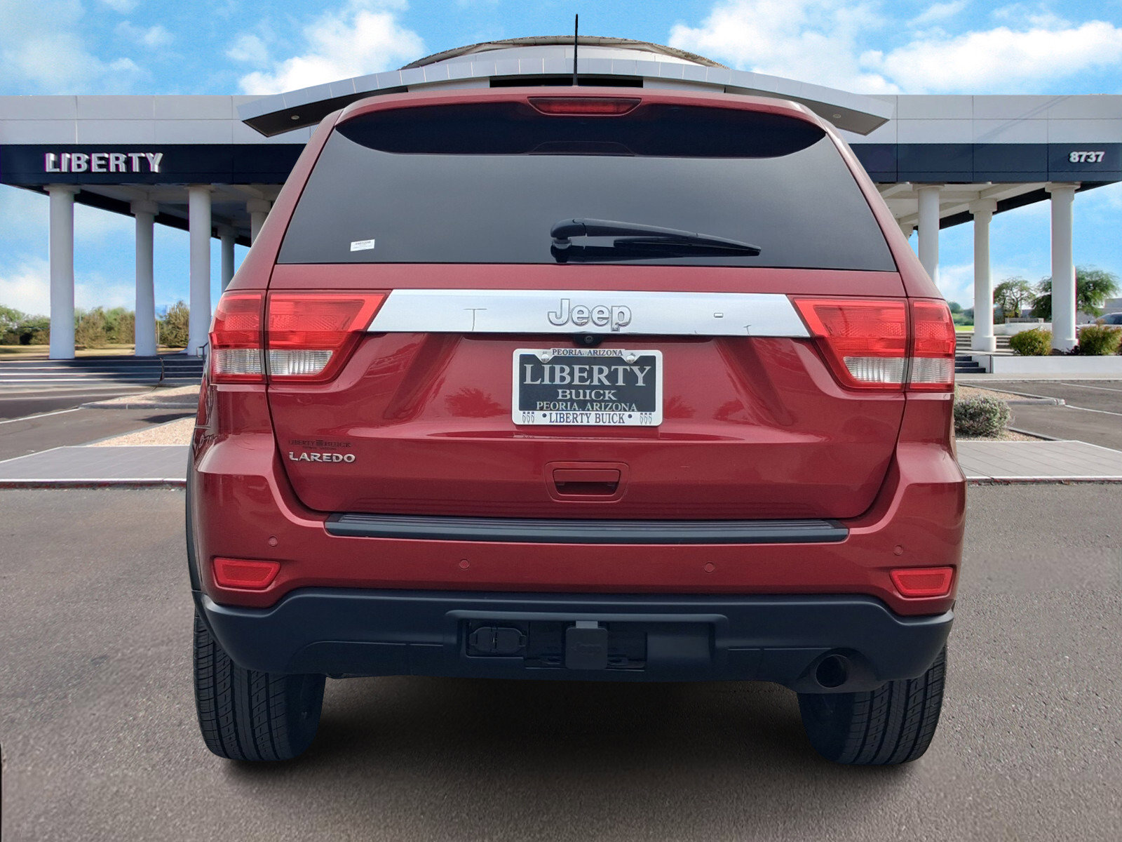 Used 2013 Jeep Grand Cherokee Laredo image 5