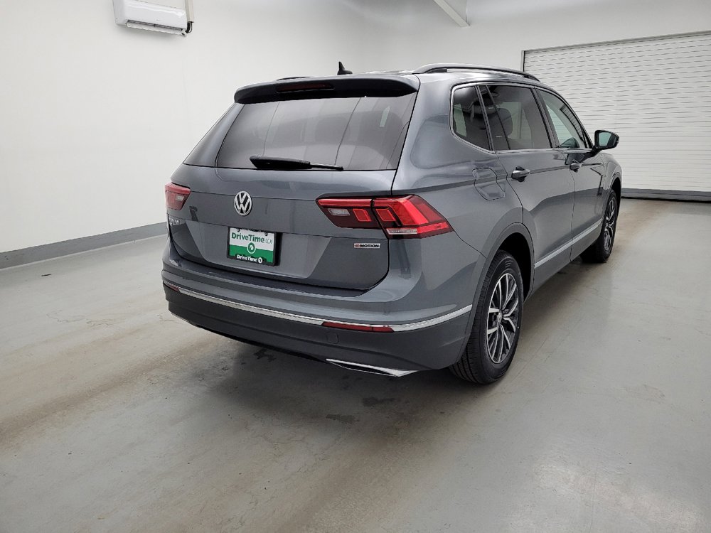 Used 2020 Volkswagen Tiguan SE w/ Panoramic Sunroof Package AWD/4WD image 9