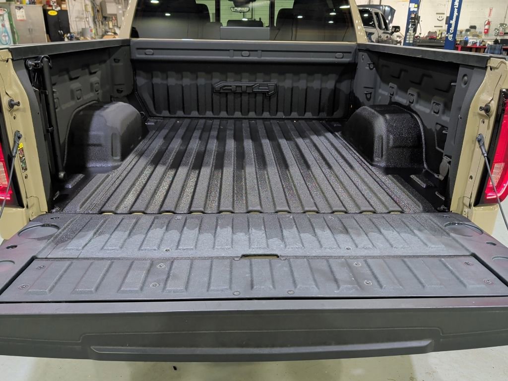 Used 2022 GMC Sierra 1500 AT4 w/ AT4 Premium Package image 12