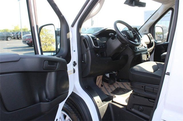 New 2024 RAM ProMaster 2500 w/ Quick Order Package 22H SLT+ image 17
