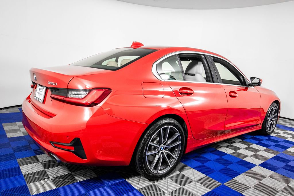 Used 2021 BMW 330i Sedan w/ Convenience Package RWD image 5