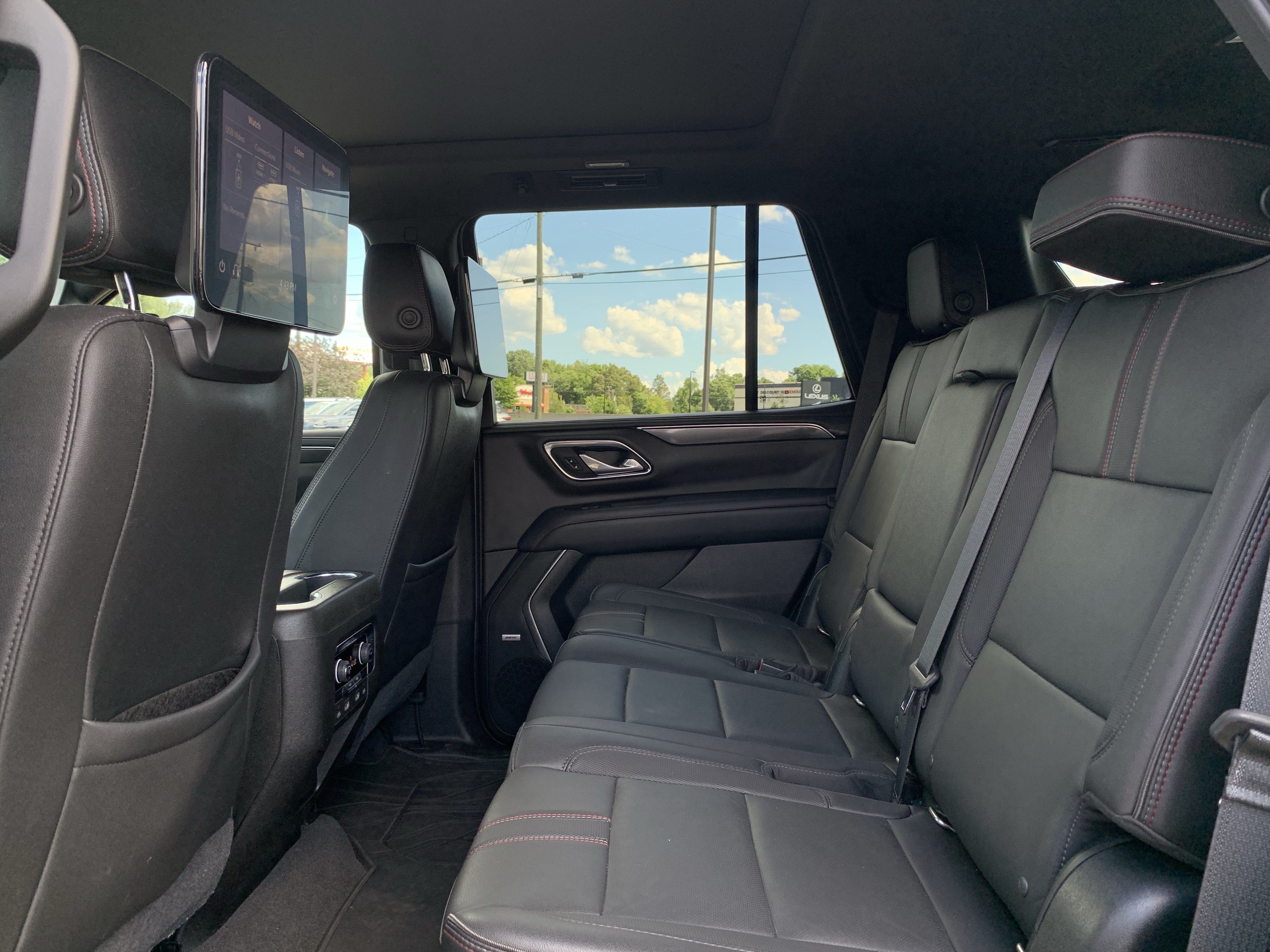 Used 2021 Chevrolet Tahoe RST w/ Rear Media and Nav Package AWD/4WD image 32