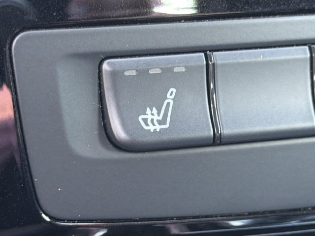 Used 2018 INFINITI QX30 AWD image 32