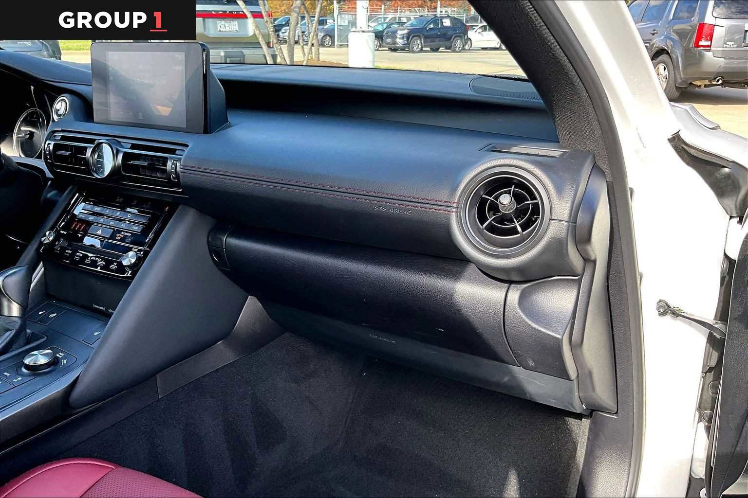 Certified 2025 Lexus IS 350 F Sport image 15