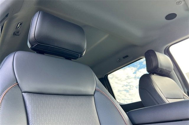 New 2026 Ford F250 Lariat w/ Tremor Off-Road Package image 16
