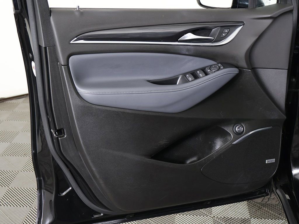 Used 2022 Buick Enclave Essence w/ Experience Buick Package image 28