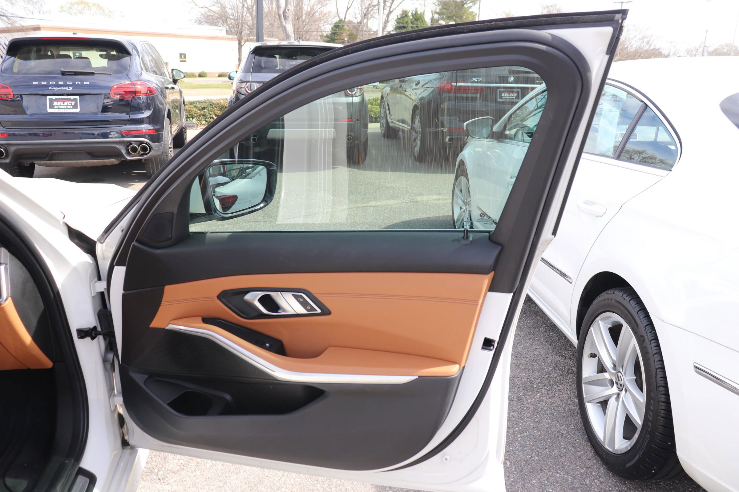Used 2021 BMW 330i 330i Sedan 4D w/ Premium Package image 36