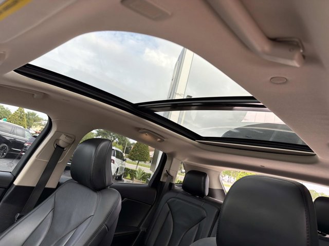 Certified 2022 Lincoln Nautilus Reserve w/ Class II Trailer Tow Package AWD/4WD image 36