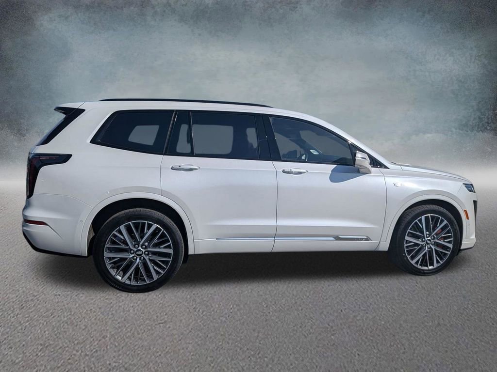 Certified 2024 Cadillac XT6 Sport w/ Technology Package image 6