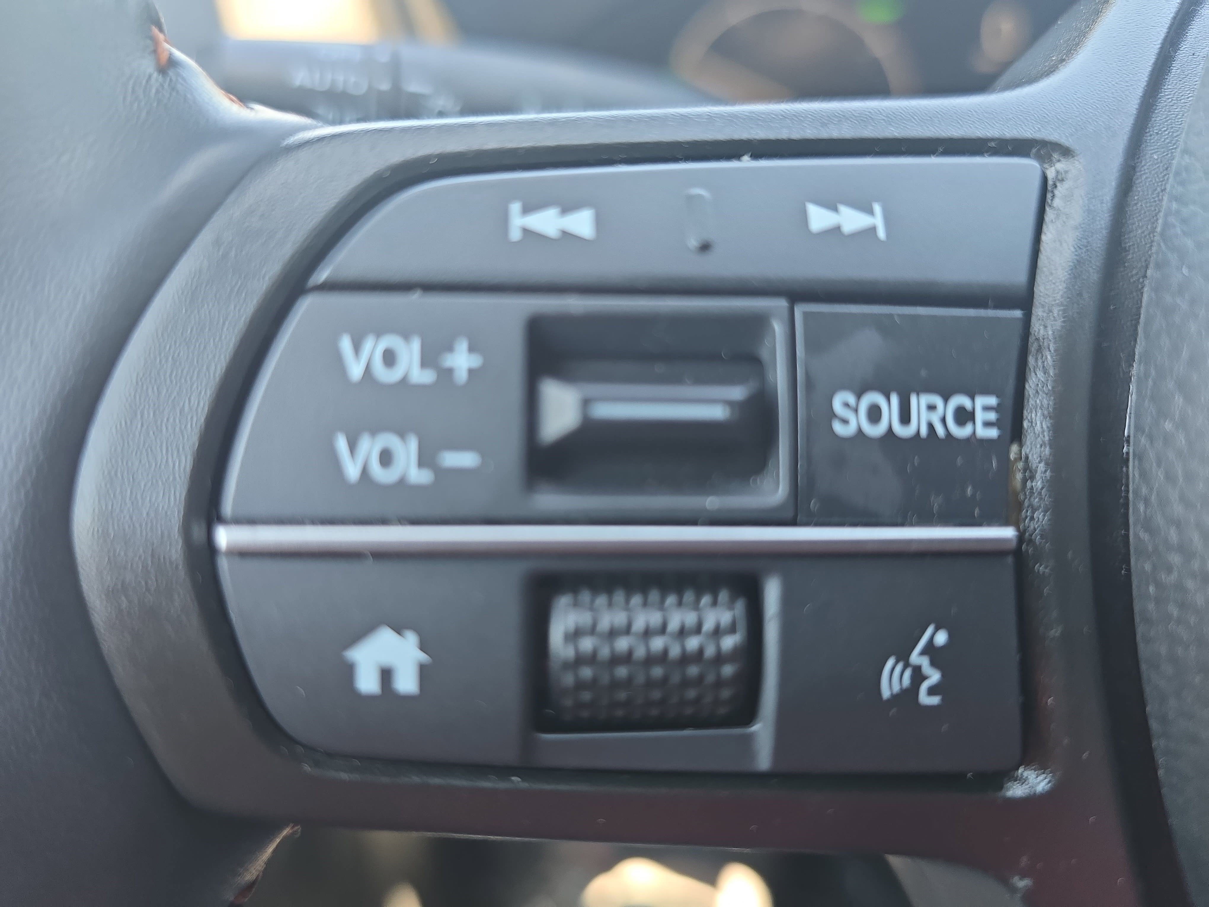 Used 2025 Honda CR-V Sport image 16