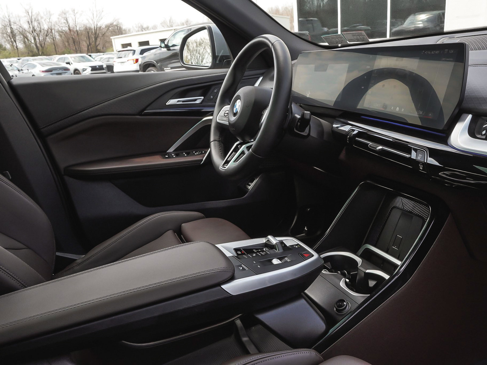 Used 2025 BMW X2 xDrive28i image 39