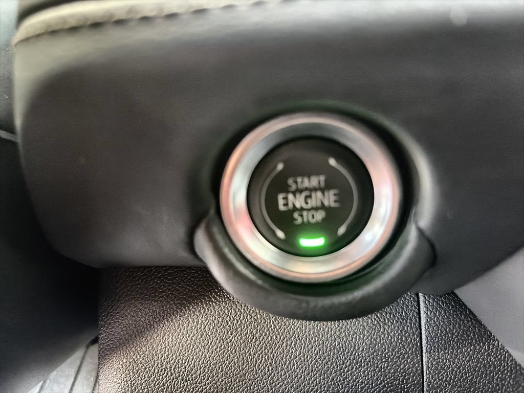 Certified 2025 Chevrolet Tahoe Z71 AWD/4WD image 17