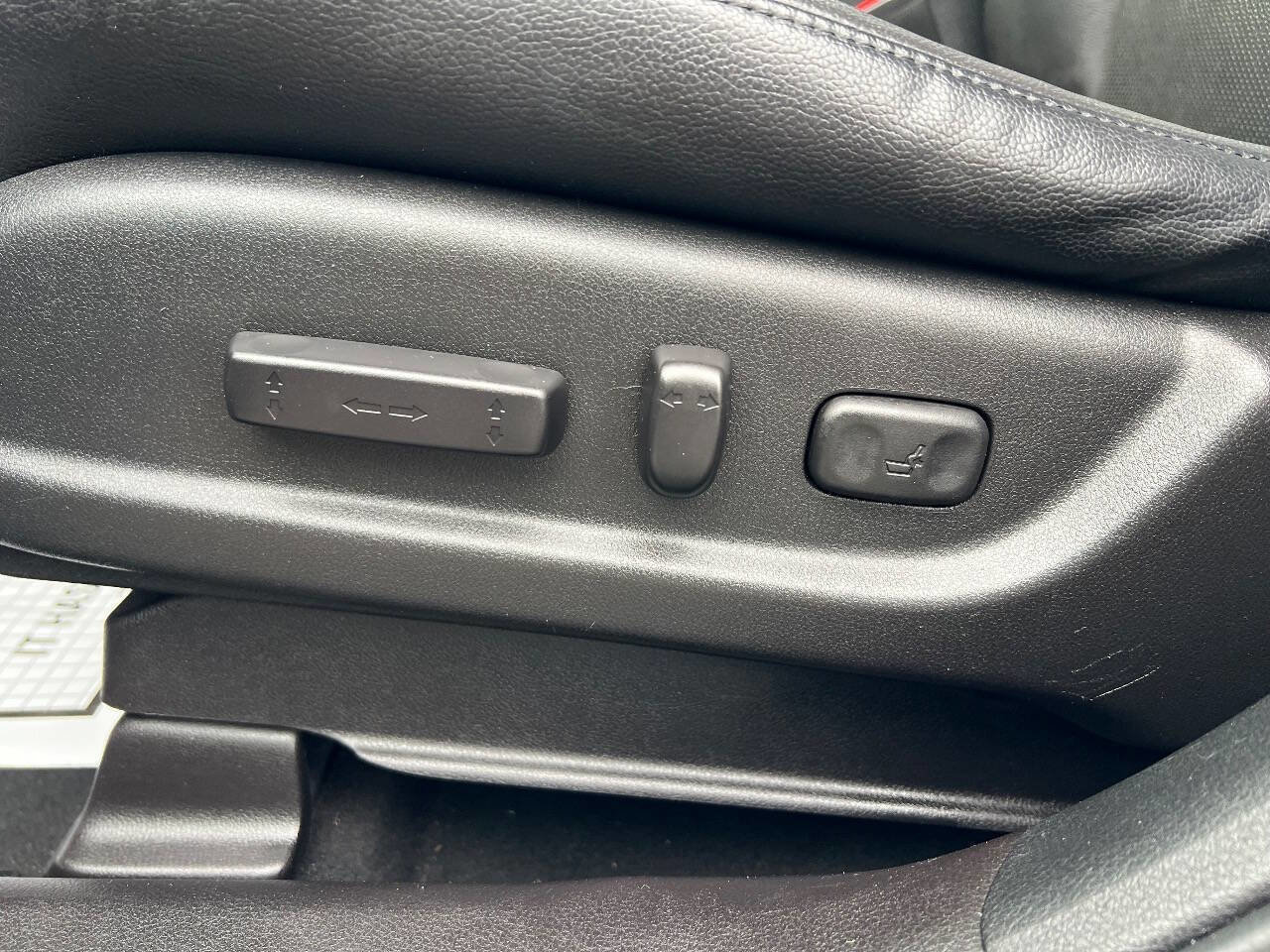 Used 2015 Acura RDX AWD w/ Technology Package image 31