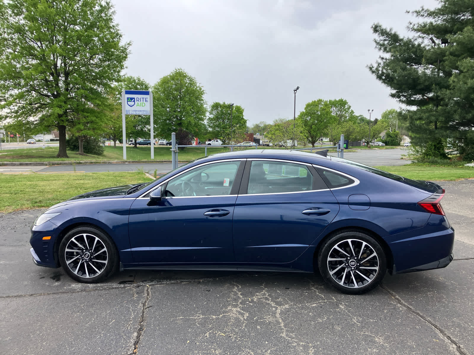 Used 2021 Hyundai Sonata Limited FWD image 5