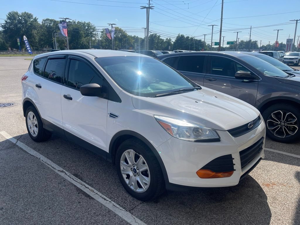 Used 2016 Ford Escape S FWD image 4