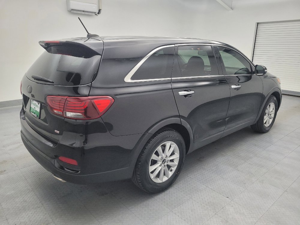 Used 2019 Kia Sorento L FWD image 10