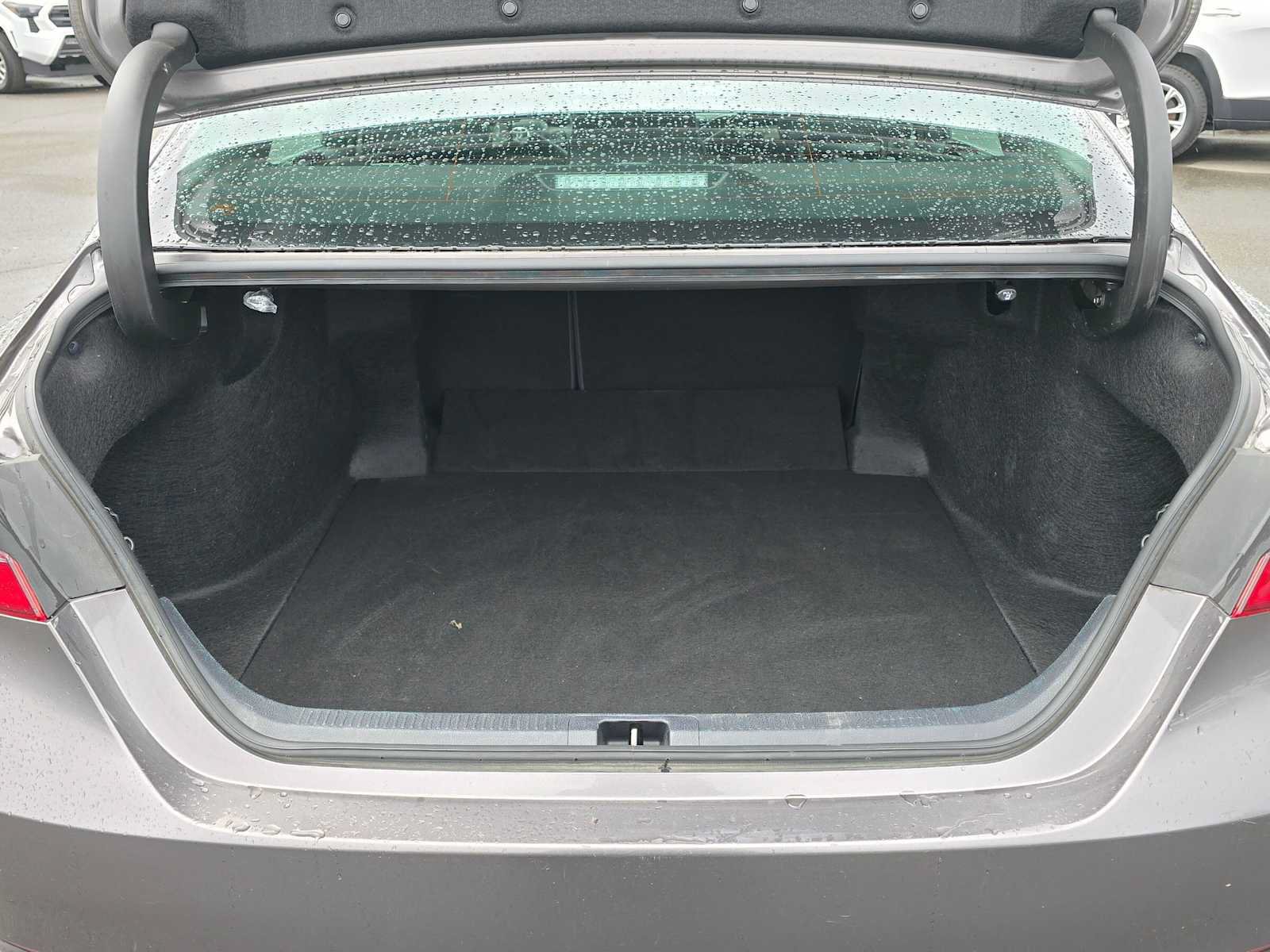 Used 2024 Toyota Camry XSE FWD image 17
