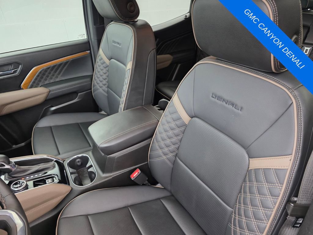 Used 2023 GMC Canyon Denali AWD/4WD image 11