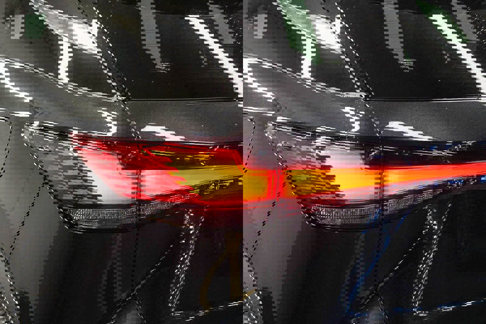 Used 2024 Lexus RX 450h Luxury image 7