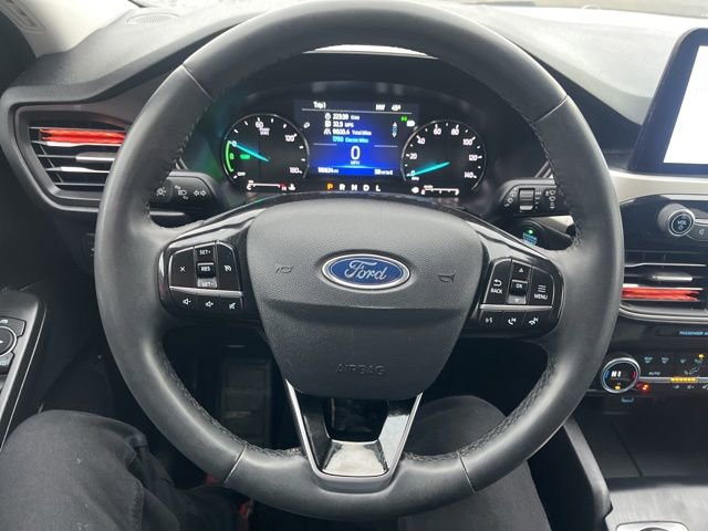Certified 2021 Ford Escape SEL image 31