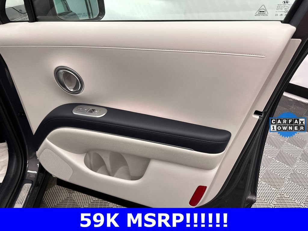 Used 2026 Hyundai Palisade Calligraphy FWD image 16