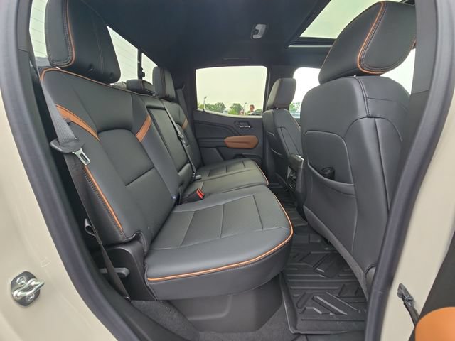 New 2026 GMC Canyon AT4 w/ Technology Plus Package AWD/4WD image 28