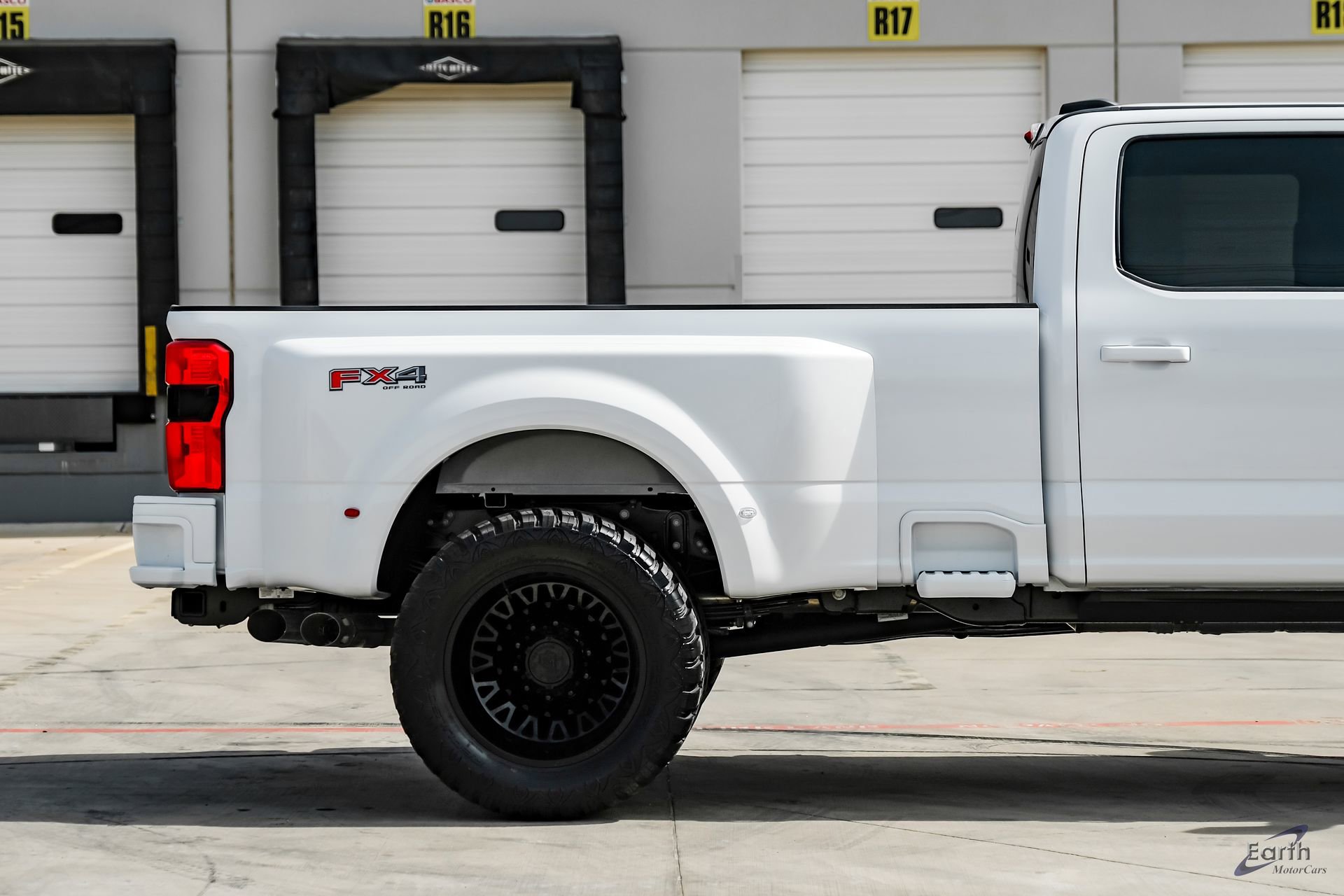 Used 2026 Ford F450 Lariat w/ FX4 Off-Road Package image 28