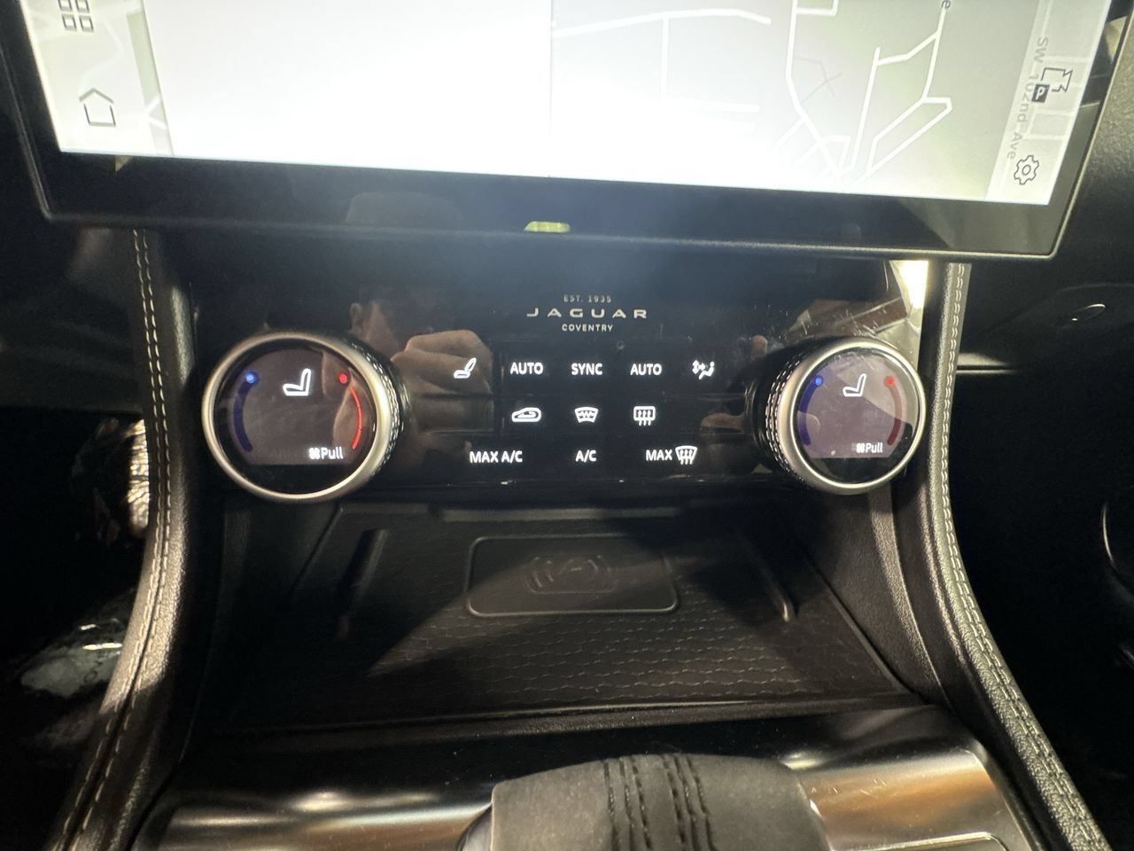 Used 2025 Jaguar F-PACE R-Dynamic S AWD/4WD image 23