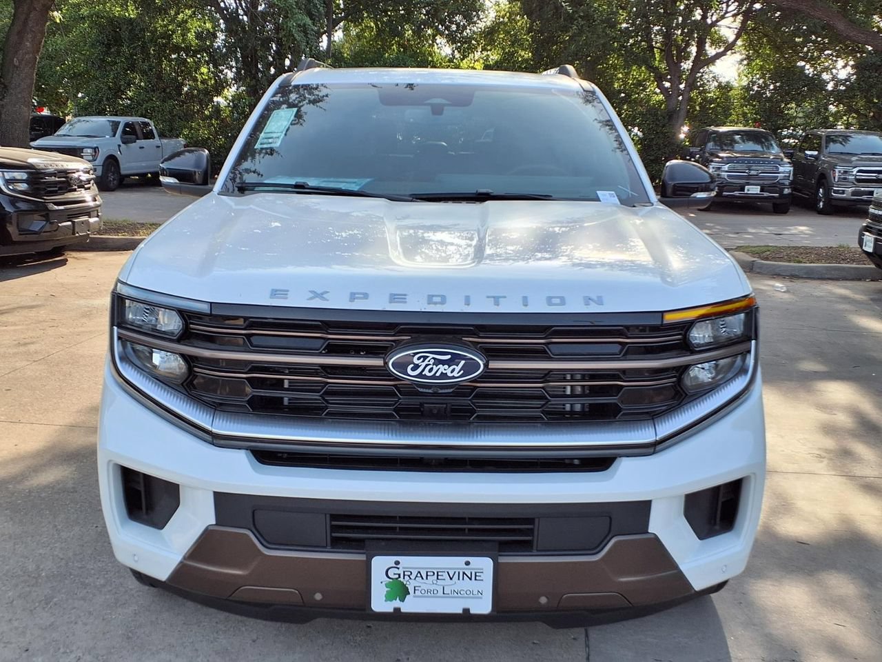 New 2027 Ford Expedition King Ranch RWD image 2