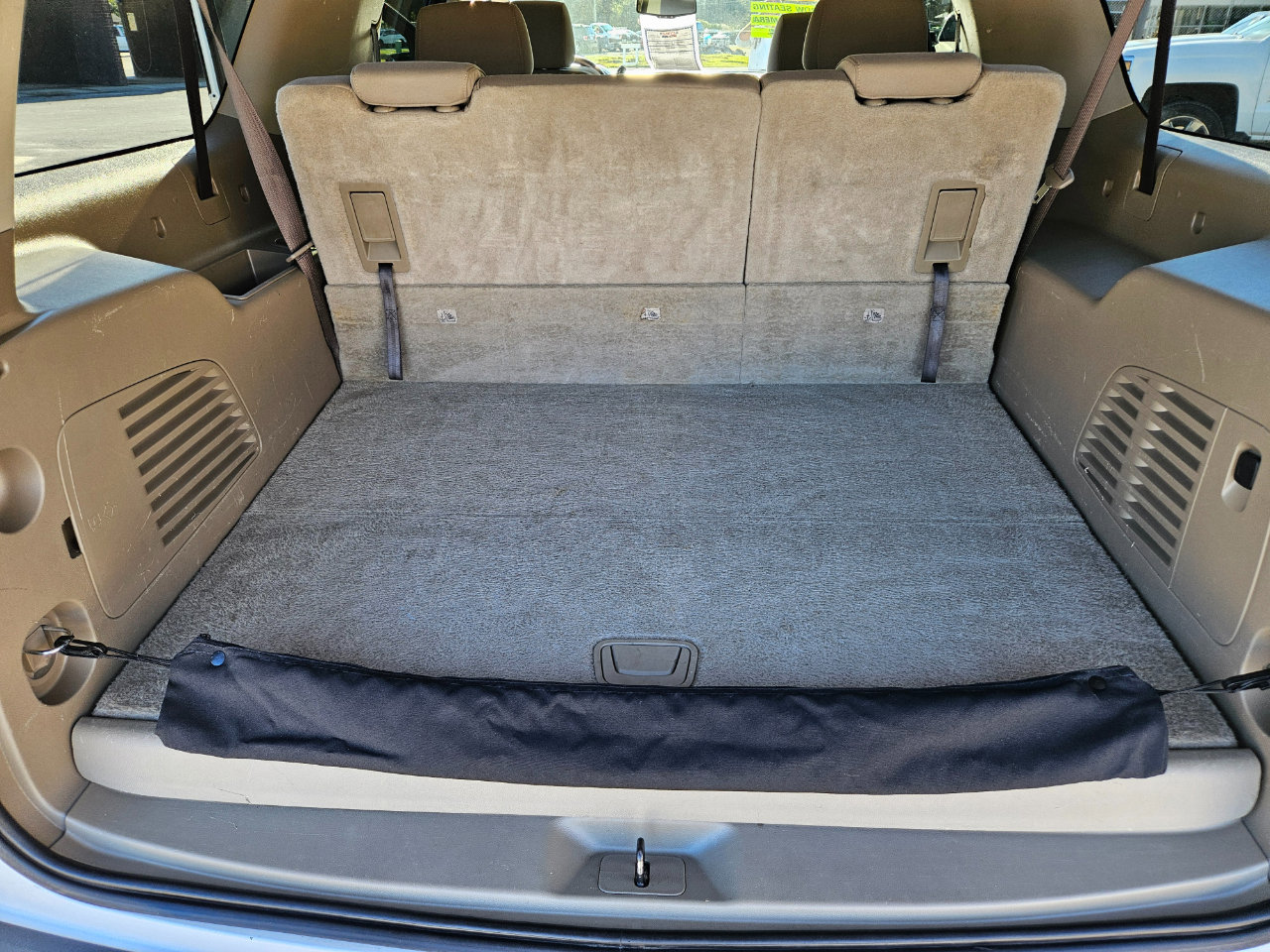 Used 2018 Chevrolet Suburban LS w/ Max Trailering Package image 19