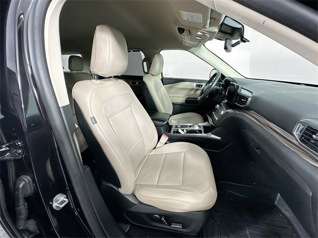 Used 2020 Ford Explorer Limited image 29
