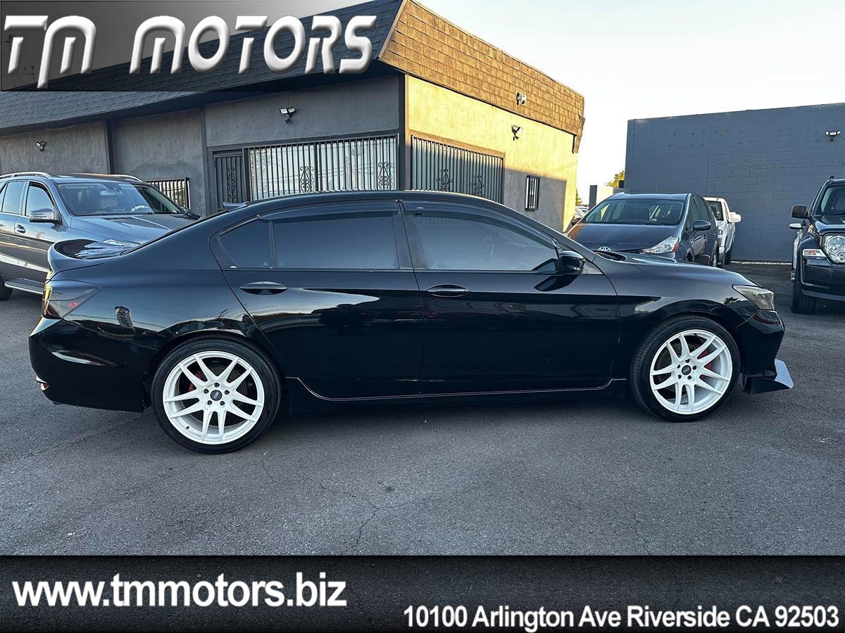 Used 2017 Honda Accord Sport Special Edition image 20