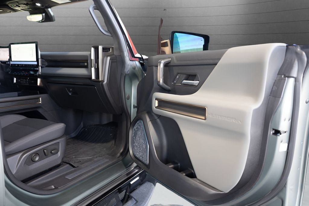 Used 2024 GMC Hummer EV 3X AWD/4WD image 74