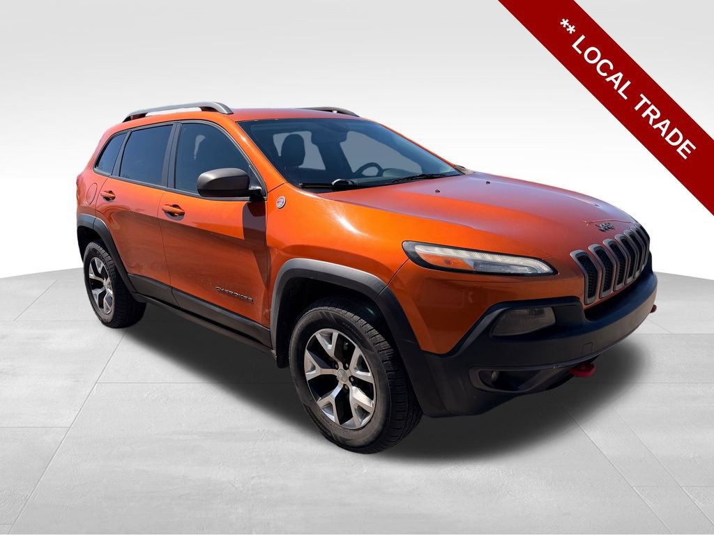 Used 2014 Jeep Cherokee Trailhawk w/ Leather Interior Group AWD/4WD image 11